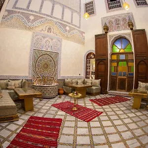 رياد Taj